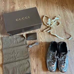 Gucci shoes